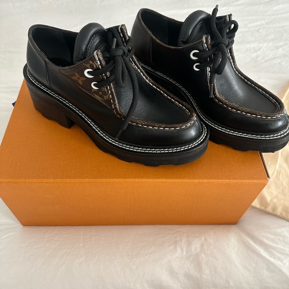 Louis Vuitton Shoes - Louis Vuitton Beaubourg Platform Derby Shoes size 38